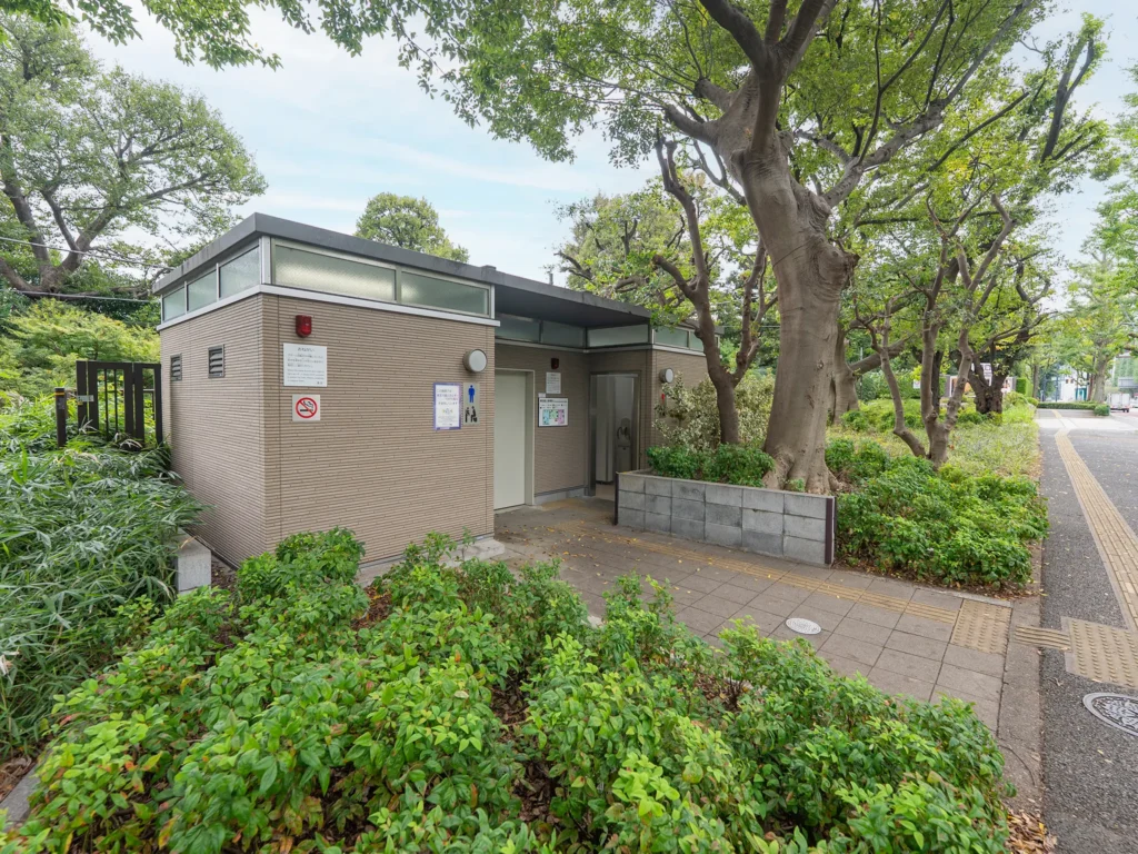 権田原公衆便所