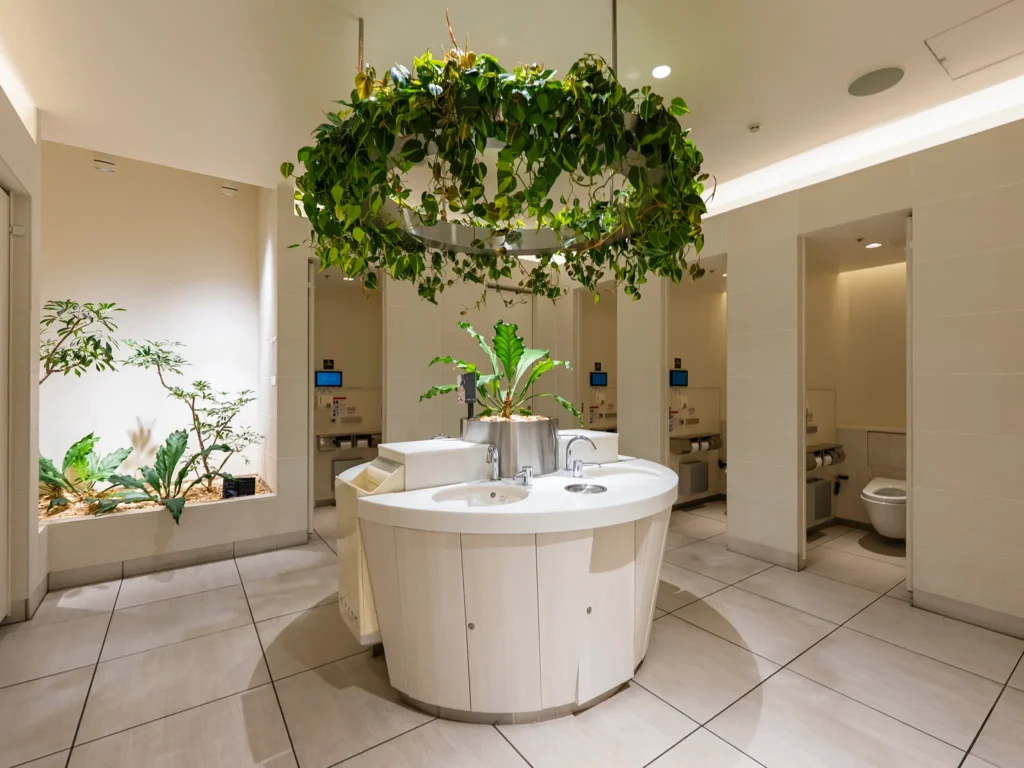 新宿マルイ本館 3階のパウダールーム付き女性用トイレ